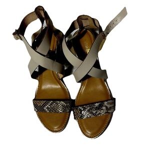 Coach And Four Genoa sandals in ivory/snake, size 7.5